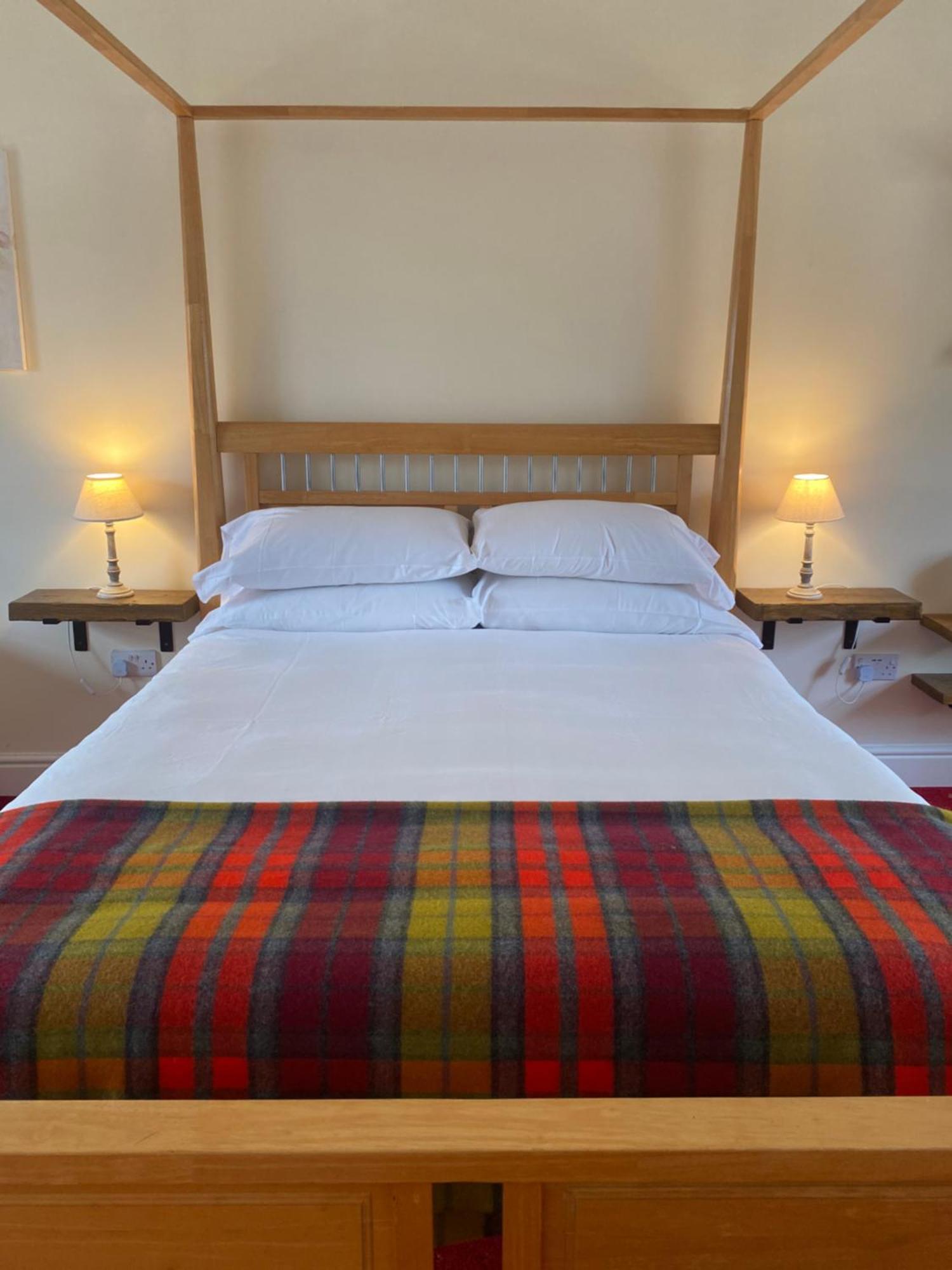 The Gordon Arms Restaurant With Rooms Yarrow Экстерьер фото